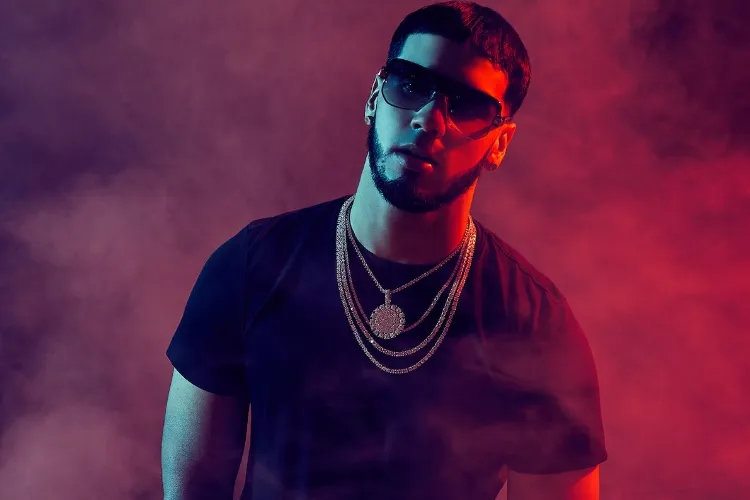 Anuel AA: Net Worth, Biography, Feuds, and Best Quotes from the Latino Rapper